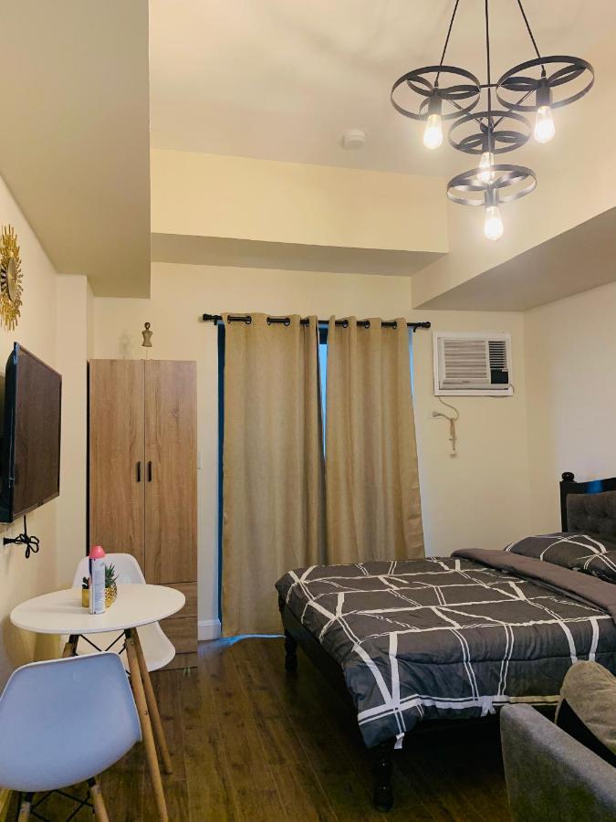 Arlowes At 20F Grand Residences Cebu Bagian luar foto